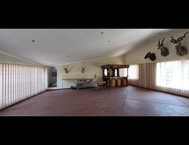 150M² OFFICE TO LET IN DENNYDALE